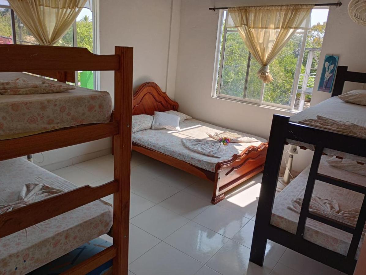 Sol Y Mar Hotell Puerto Limon Exteriör bild