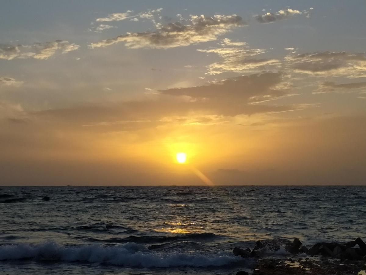 Sol Y Mar Hotell Puerto Limon Exteriör bild